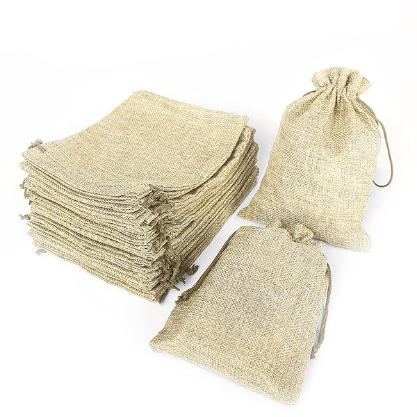 LYSXP 50PCS Burlap Bags with Drawstring，5x7 inch Drawstring Gift Bag Jewelry Pouches for Wedding Party Favors, DIY Craft, Christmas,Presents (Cream, 5x7Inch)…