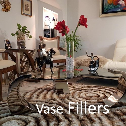 Lyrtrees 200 Pieces Clear Acrylic Ice Crystals, Decorative Gems, Reusable Acrylic Crushed ice Rocks for Home Décor