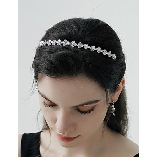 Teyglen Fashion Rhinestone Headband Hair Band Silver Thin Crystal Hair Hoop Band Rhinestone Headpiece Bridal Hair Accessories for Women Party Prom