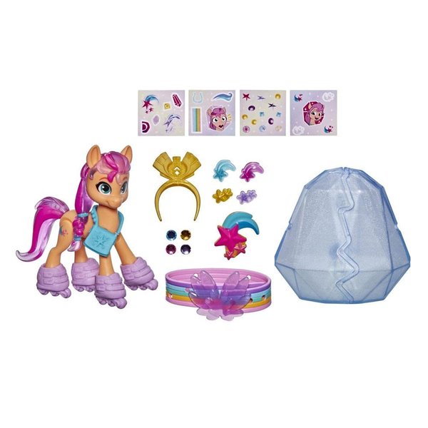 My Little Pony: A New Generation Movie Crystal Adventure Sunny Starscout - 3-Inch Orange Pony Toy, Surprise Accessories, Bracelet, Kids Stocking Stuffers (Accessory Colors May Vary)