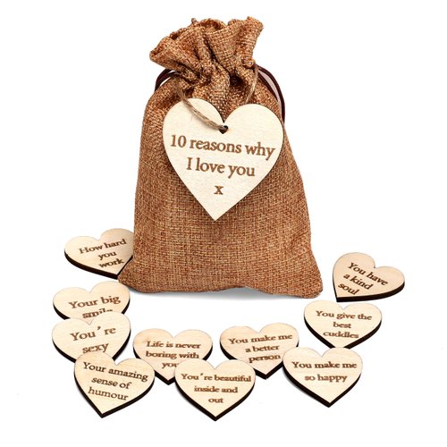 DNVB SHOP 10 Reasons Why I Love You Wooden Hearts - Romantic Anniversary and Valentine’s Gift with 10 Unique Messages in Hessian Bag - Thoughtful Keepsake for Him or Her - Eco-Friendly No Plastic