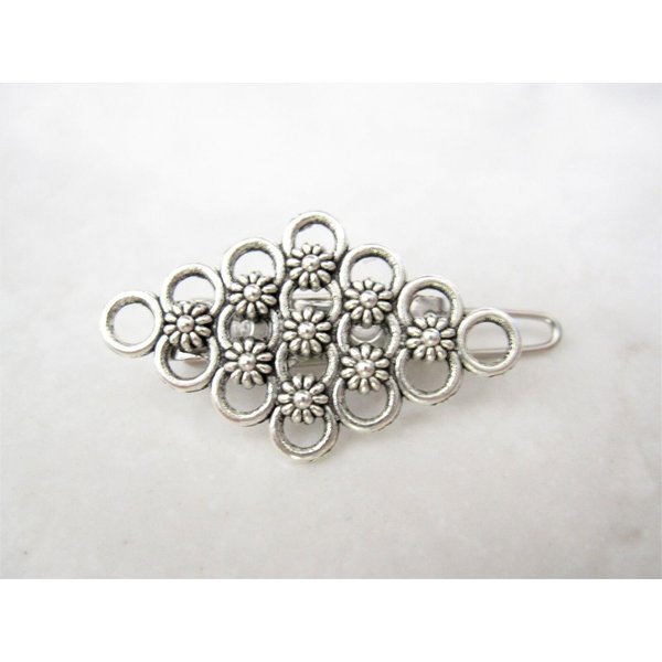 Generic Small silver geometric flower design metal hair clip barrette for fine hair (Clip quantity: 1 Clip)