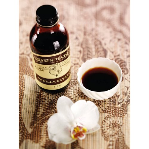 Nielsen-Massey Pure Vanilla Extract for Baking and Cooking, 4 Ounce Bottle with Gift Box