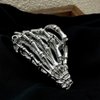 Silver Skeleton Metal Hair Clip Halloween Skull Head Design Hair Claw Clip Punk Non-Slip Hair Jaw Clips for Women 's Hair Styling No Slip Hair Barrettes Halloween Hair Decorations