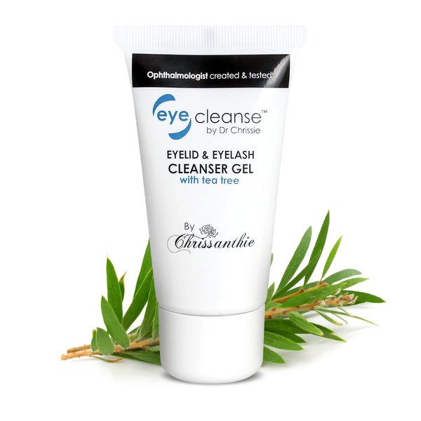 Dr Chrissie All-in-One Lash Extension and Eyelid Cleanser Gel, Makeup Remover with Tea Tree Oil, Eyelash Care Must-Have, 30 ml - EyeCleanse