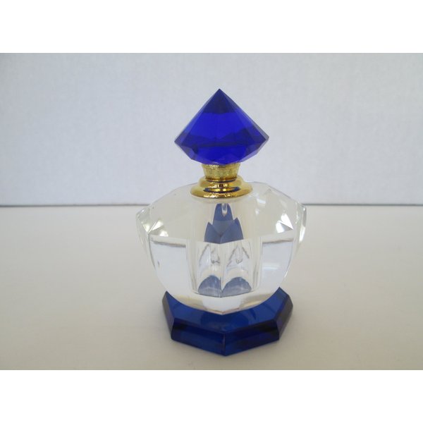 G.I.I K9 Crystal Perfume Bottle,Empty Refillable Clear Perfume Bottle with Blue Top and Base