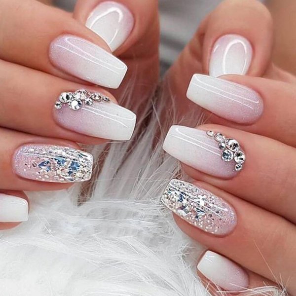 Hkanlre Bling Coffin Press on Nails Fake Nails Tips Full Cover Medium False Gradient Nails for Women and Girls 24PCS (Bling Coffin)