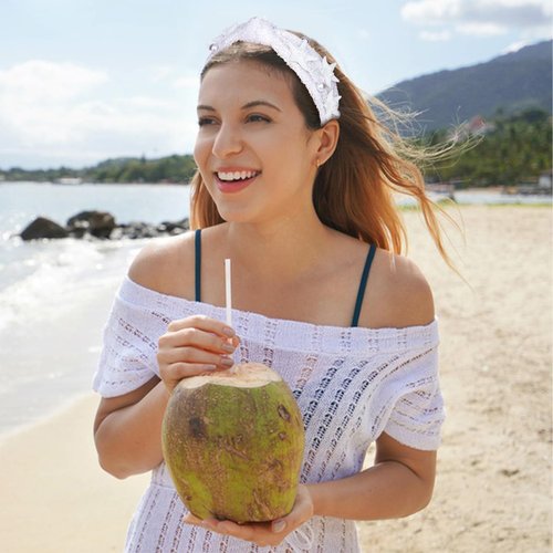 Jaciya Mermaid Birthday Party Decorations Sequin Pearl Headband for Women Sparkly White Headband for Girls Cute Knotted Starfish Head Band Fashion Hairband