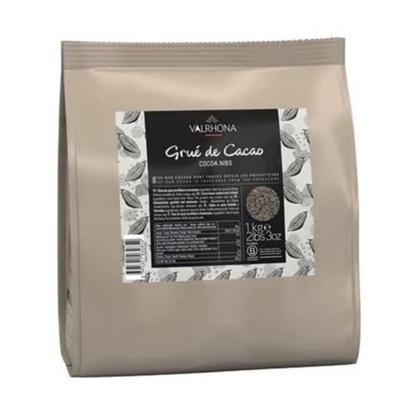 Valrhona Grue De Cacao Cocoa Nibs. Roasted Cocoa Beans Add Crunchy Texture and Visual Appeal. Sprinkle Over Desserts Or Fold Into Cookies or Ice Cream. Strong Chocolate Flavor. 1kg (1 Bag)