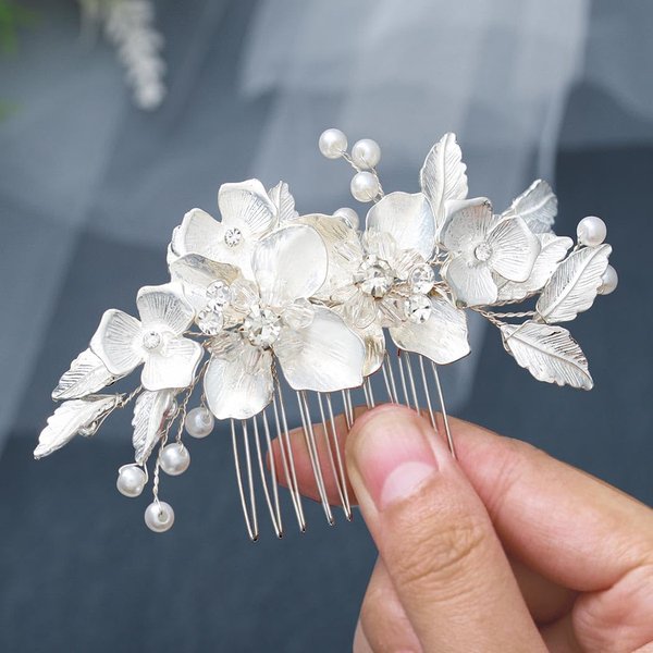 Foyte Crystal Bride Wedding Hair Comb Silver Flower Bridal Headpieces Leaf Hair Pieces Pearl Bridesmaid Side Combs Hair Accessories for Women and Girls (silver pearl)