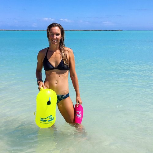 New Wave Swim Bubble for Open Water Swimmers and Triathletes - Be Bright, Be Seen & Be Safer with New Wave While Swimming Outdoors with This Safety Swim Buoy Tow Float (Fluo Green)