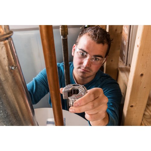 Ridgid 57008 C-Style Close Quarters Copper Tubing Cutter