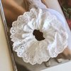 1 Pc Hair Ties for Women - Hair Scrunchies Girls 1-Piece Set - White Lace Design - Premium Fabric Ponytail Holder Hair Tie，Hair Accessories（White）