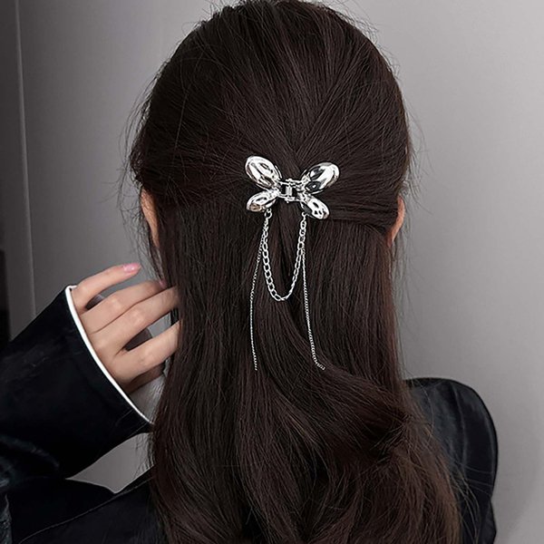 Vintage Butterfly Hair Claw Clips Silver Metal Butterfly Hair Clips Small Butterfly Claw Clips Tassel Chain Hair Claw Non Slip Hair Clamp Clips Butterfly Hair Accessories Jewelry for Women