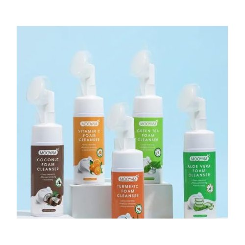 Exfoliating Foaming Face Wash With Vitamin C and Salicylic Acid | For Deep Cleansing | Herbal, Cruelty-Free & Organic | For All Types Of Skin | Skin Repair Cleanser (Green Tea)