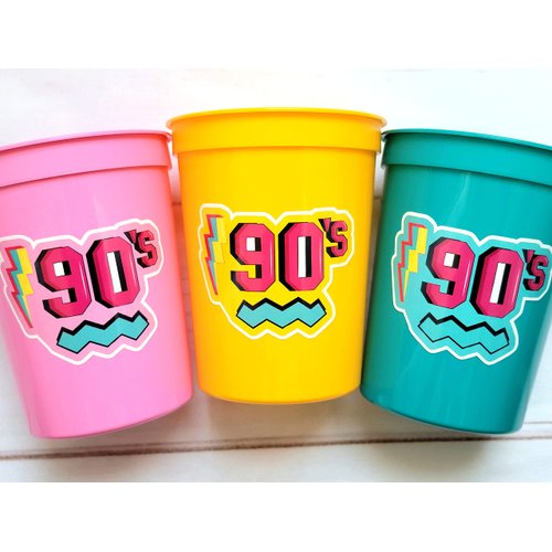 (1 COUNT) I Love the 90'S PARTY CUPS - 90's Birthday Cups 90's Party Cups 90's Decorations 90's Birthday Party 90's Birthday Decorations (16 FL. OZ) // (HAND WASH ONLY - REUSABLE CUPS) (PINK CUP)