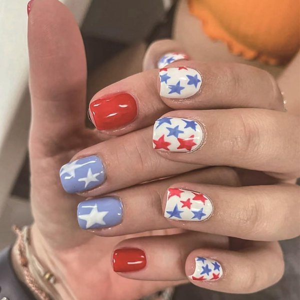 4th of July Press on Nails Extra Short with Red Blue Star Designs Square False Nails Glossy Reusable Artificial Nails Independence Day Fake Nails Full Cover for Women Girls Nail Supplies 24 Pcs