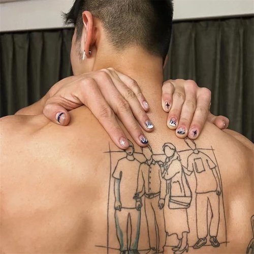 4 Colors New ins Minimalist Style Klein Blue Nail Stickers, Simple Blue Flame Love Stars Impressionist Drawing Line Flame Nail Stickers for Man Woman (4 Sheets)+Nail Sticker Specialized Tweezers