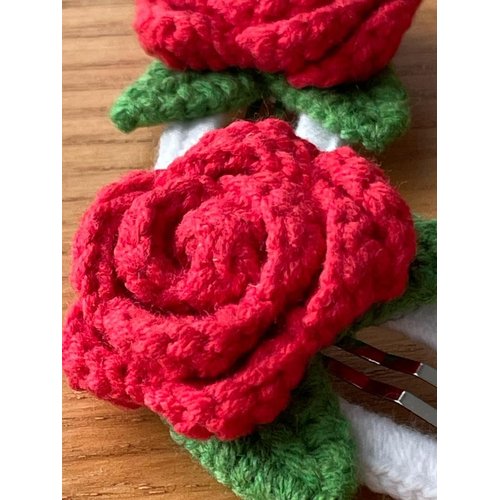 Atelier PG Handmade Crochet Hair Clips, Colorful Cotton Hair Clips (Red Rose)