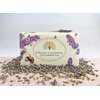 The English Soap Company Vintage Wrapped Soap Bar, Luxury English Lavender Shea Butter Soap Bar, Moisturising Soap Bar for Face and Body, English Lavender Scent 190g