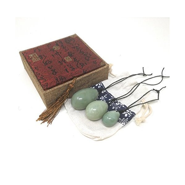 THY COLLECTIBLES Set of 3 Drilled Yoni Eggs Green Jade Stone Egg for Kegel Exercise Pelvic Floor Muscles Vaginal Exercise Ben Wa Ball Health Care for Women Beautiful Brocade Gift Box & Pouch