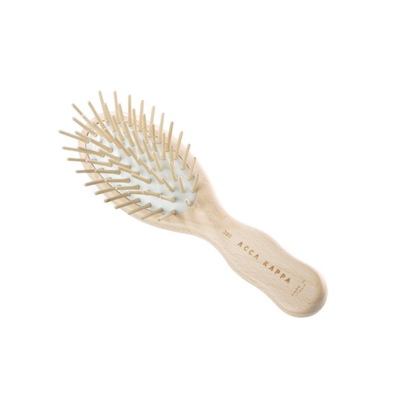 Acca Kappa Small Pneumatic Travel Brush with Rounded Wooden Pins