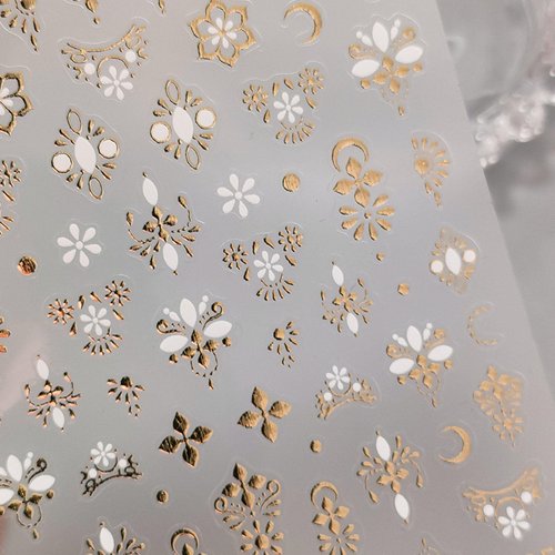Gilded Small Flower Stickers for Nail - 3D Relief Designs Nail Art Stickers Three-Dimensional Glossy Hot Stamping Small Flower Nail Stickers for Nail Decor Exquisite Nail Decals Accessories