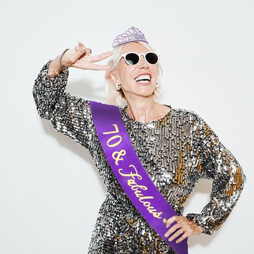 Casoty 70th Birthday Sash and Tiara for Women, 70th Birthday Decorations for Women, Purple 70th Birthday Sash and Tiara Set, 70th Birthday Gifts for Women