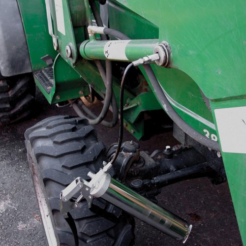 Performance Tool W54228 Lock-On Grease Gun Coupler Tool for Vehicle Maintenance in Garages and Workshops