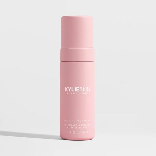 Kylie Jenner Foaming Foaming Face Wash 5 fl oz, White