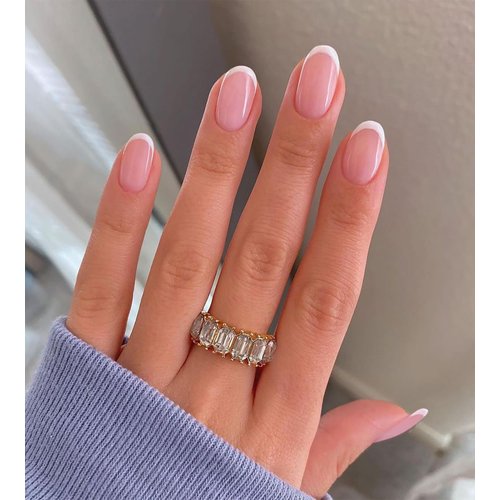 Artquee French Tips Press on Nails Short Clear Pink Fake Nails Oval Cute Acrylic False Nail Full Cover Glossy White Edge Designs Stick on Fingernails for Women 24PCS