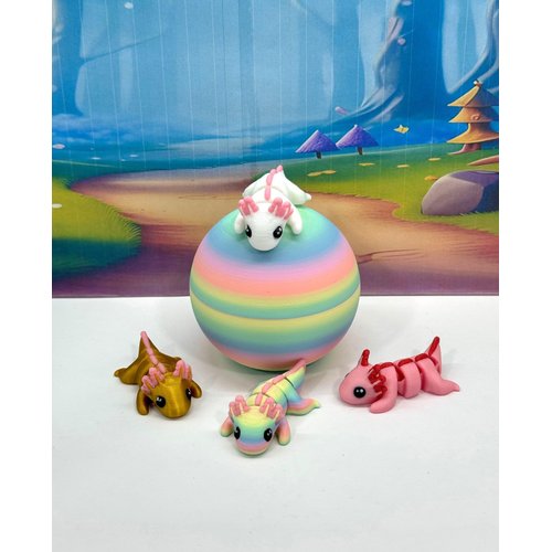 4pcs 3D Printed Articulated Mini Axolotl with Egg, Fidget Miniature Axolotl Ornament Tiny Animal Figures, Birthday Party Decorations MA001-RE