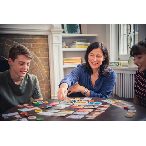 Cities of Splendor Board Game EXPANSION - Strategy Game for Kids and Adults, Fun Family Game Night Entertainment, Ages 10+, 2-4 Players, 30-Minute Playtime, Made by Space Cowboys