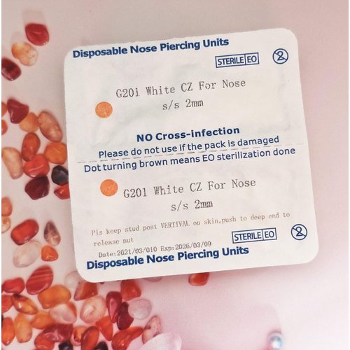 Silver Angel Nose Piercing Kit Gold Color 20G Nose Stud Disposable 16L Steel Needles Piercing Safety Self Body Piercing Kit Tool (2 Pack)