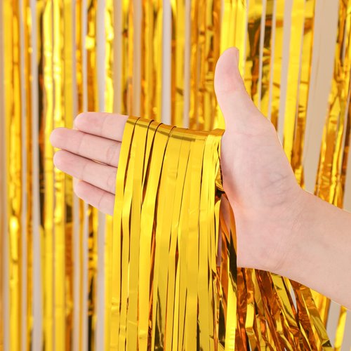 Voircoloria 2 Pack Gold Tinsel Foil Fringe Curtains, Gold Party Decorations, Metallic Tinsel Party Streamers Backdrop for Birthday Baby Shower Graduation Wedding New Year Party Decorations