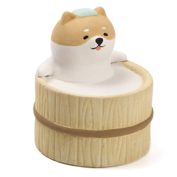 Aroma Ceramic Stone Diffuser [Japan Import] Aromatherapy Essential Oil Diffuser, Non Electric, Passive, Unique, Cute, Animal, Design for Women, Men, and Gifts (Bathing Capybara)