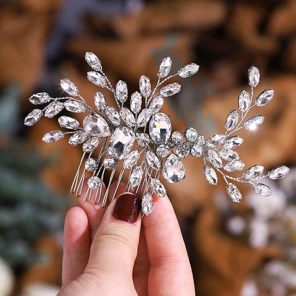 Evild Rhinestone Wedding Hair Comb Silver Crystal Bridal Headpieces Leaf Bride Hair Clip Bridal Headdress Wedding Hair Accessories for Brides and Bridesmaids