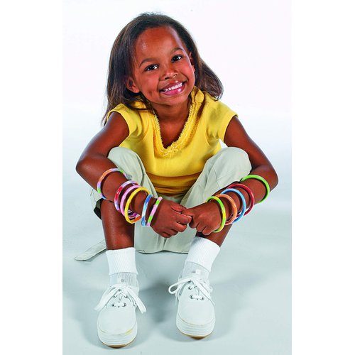 Fun Express Sand Art Bracelets for Kids - Bulk kit makes 24, includes funnel - Sand Art Crafts and Party Favors