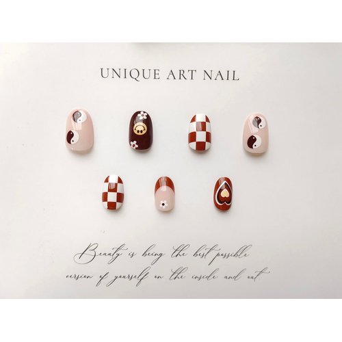Short Press on Nails Cute Face Fake Nails Winter Brown Oval Glue on Nails Glossy Coffee with Checkerboard Flower Heart Design Short Nails Full Cover French Tip False Nails for Women Girls