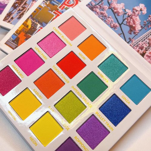 bh Cosmetics, 16 Color Eyeshadow Palette, Pressed Powder, Trendy in Tokyo, 4.2 oz