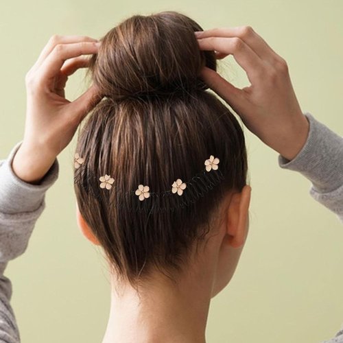 1Pc Stretchable Invisible Flower Hair Clips- U Shape Hair Finishing Fixer Comb| Stretchable Hair Pin, Cute Invisible Hair Holder| U Pin Hair Clips, Hair Styling Tools