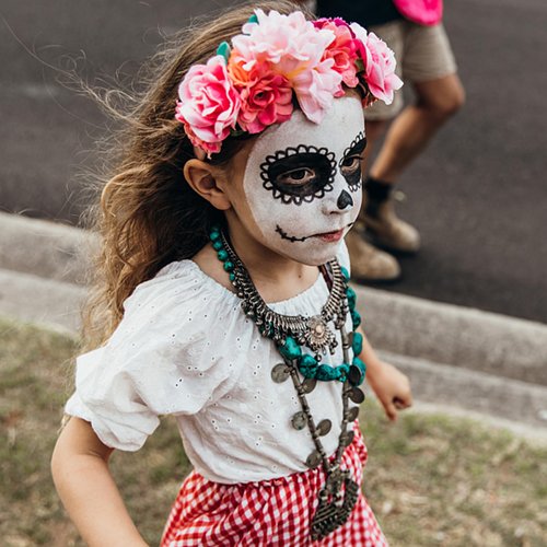 White Face Body Paint Stick, Eye Black Stick Softball Baseball, Cream Black Face Body Paint Stick for Football Lacrosse Skeleton Sugared Skulls Clown Makeup for Halloween Cosplay Costume Party