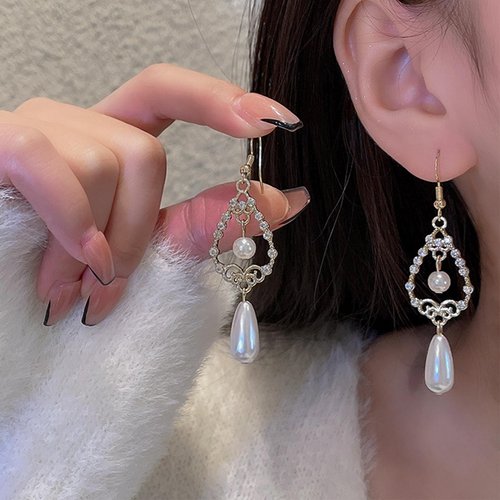 Sttiafay Vintage Crystal Pearl Drop Earrings Teardrop Pearl Earrings Gold Long Tassel Pearl Earrings Cz Pearl Teardrop Bridal Earrings Jewelry for Women and Girls