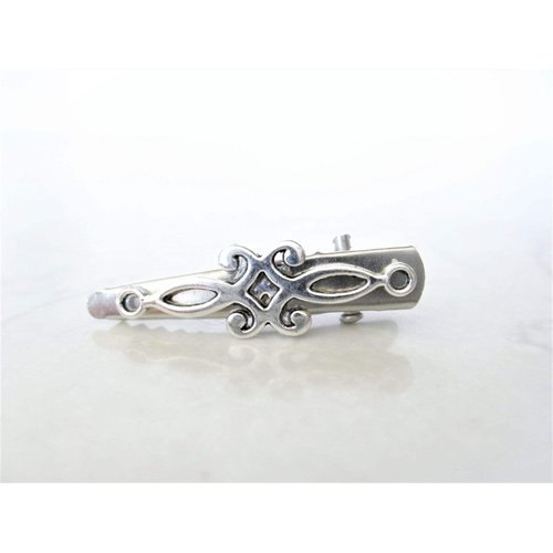 Extra tiny small silver metal slim alligator hair clip for fine thin hair (Clip quantity: 2 clips)