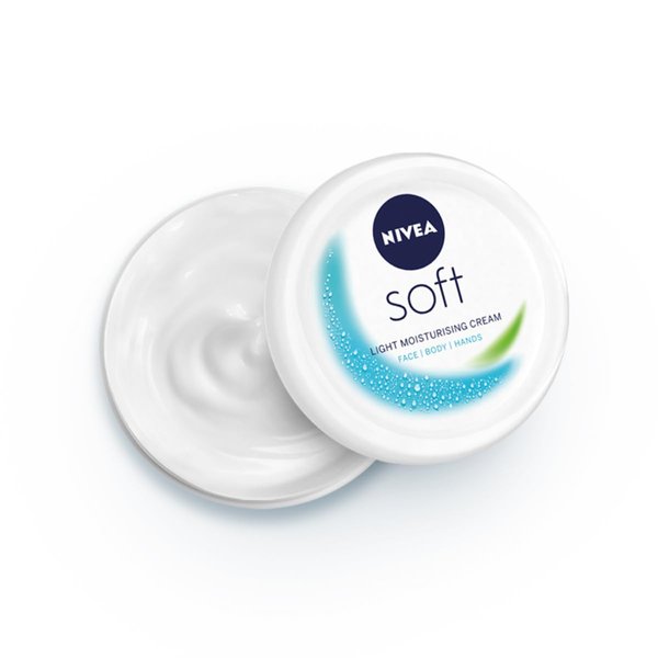 Nivea Soft Light Moistirising Cream, 300ml