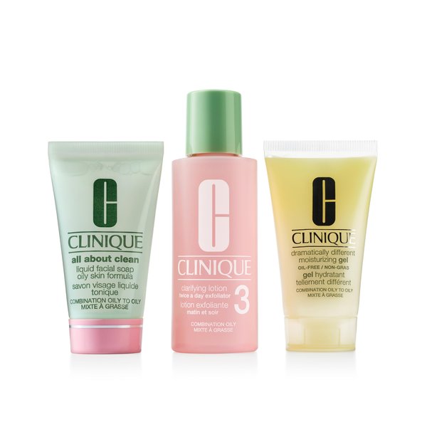 Clinique 3-Step Refresher Course Skincare Set For Oily Combination Skin Types | Cleansing, Exfoliating + Moisturizing