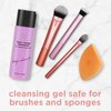 Real Techniques Brush + Sponge Cleansing Gel, Makeup Brush & Makeup Blending Sponge Shampoo, Gently Removes Makeup, Oil, & Other Impurities, Vegan & Cruelty-Free, 4fl. oz./118 ml Bottle