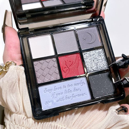 8 Colors Smokey Eyeshadow Palette, Matte Pearlescent Cool Toned Shimmer Glitter Eyeshadow Black Red Smoky Eyeshadow Palette,Long Lasting Waterproof Cool Daily Eye Shadow Makeup Palette For Goth Look