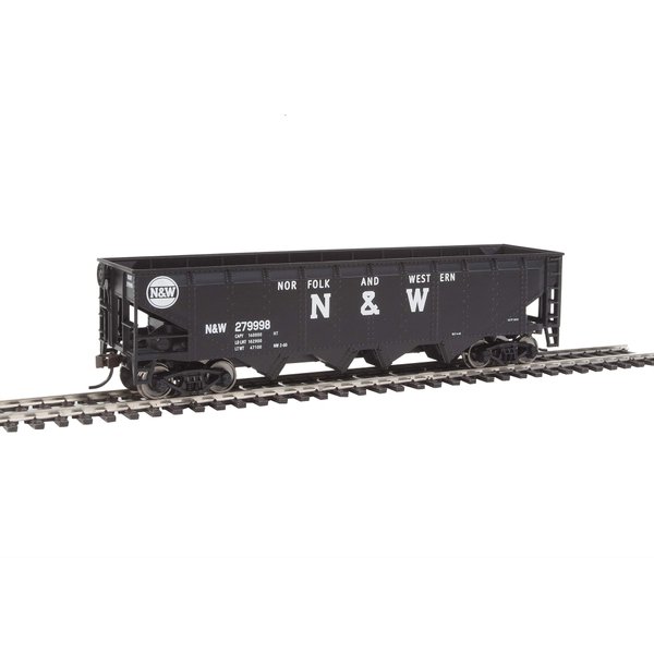 Walthers Trainline 40' Offset Quad Hopper with Metal Wheels Ready to Run N&W