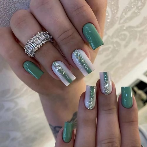 BABALAL Square Press on Nails Medium Green St Patricks Day Fake Nails White Shiny Glue on Nails 24Pcs Squoval Acrylic Nails for Women and Girls